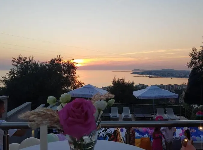 Elarad Гостевой дом Влёра